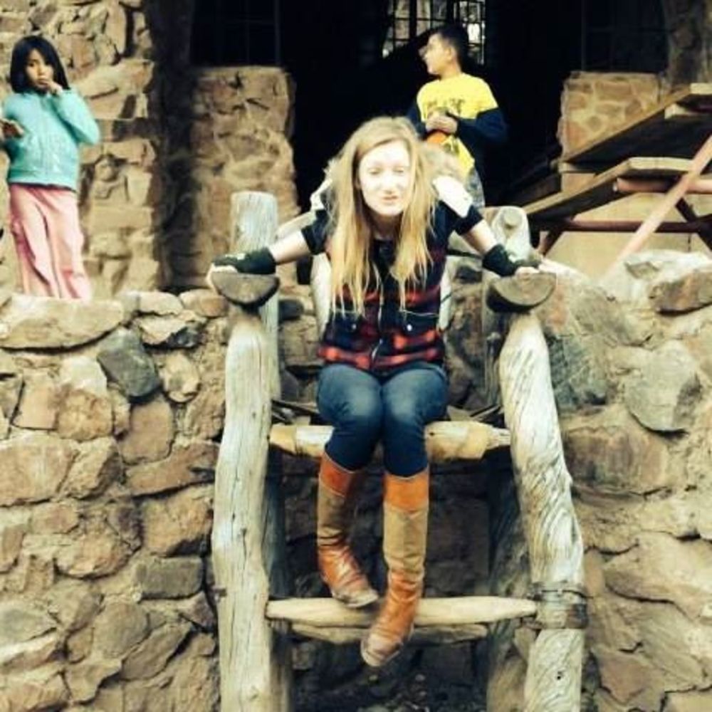 Meet your Posher, Alissa